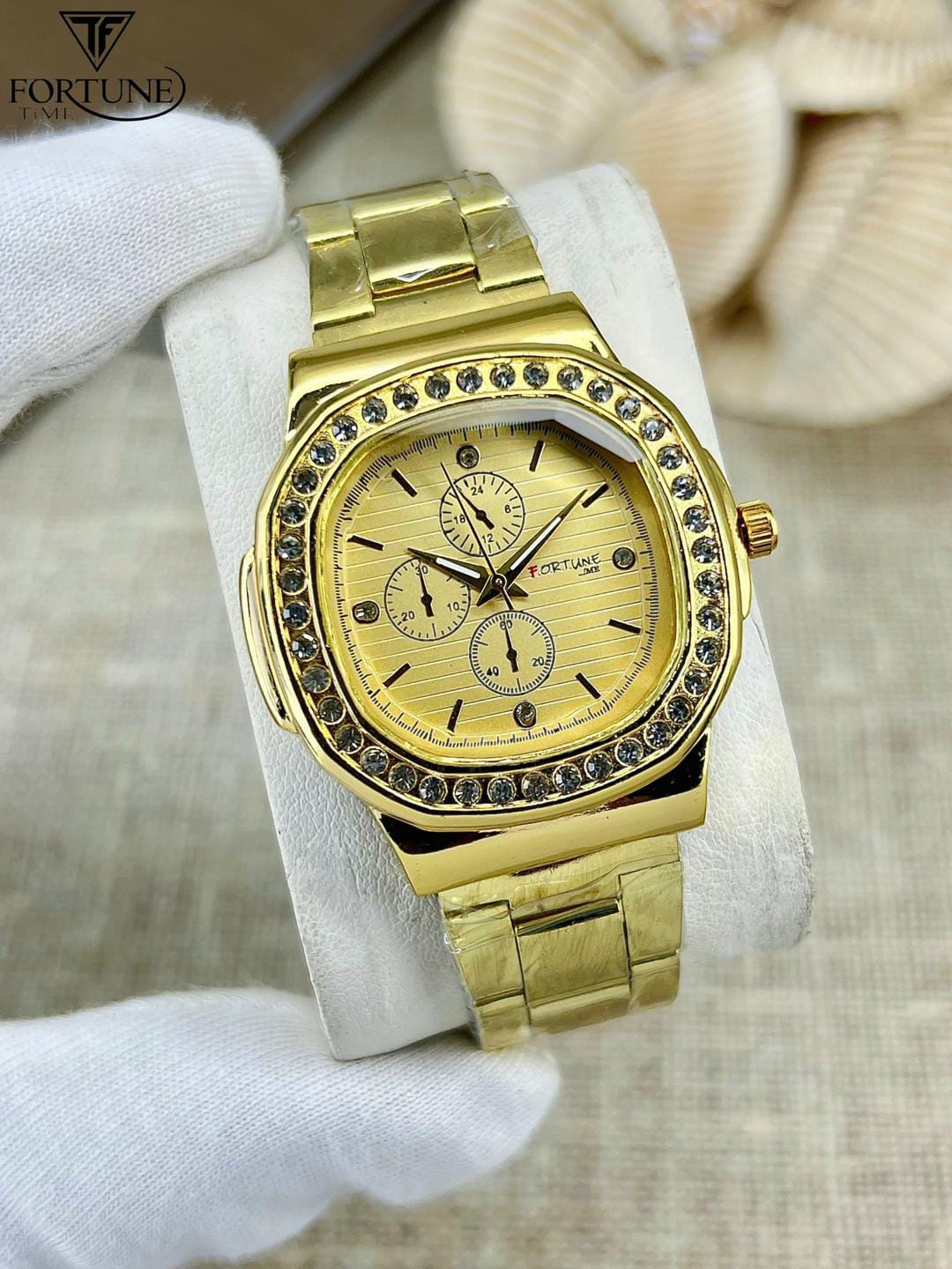 Women's Water Resistant Quartz Square Watch with Chain Strap - 1 Pc