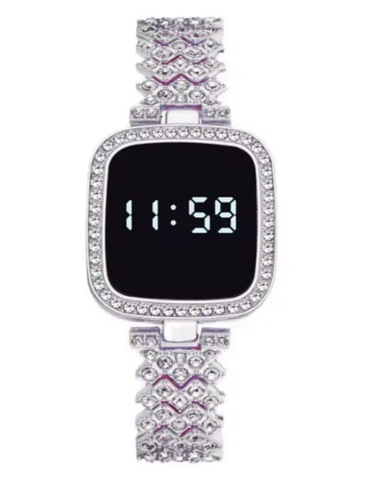 Women's Battery Operated, Water Resistant  Watch 1